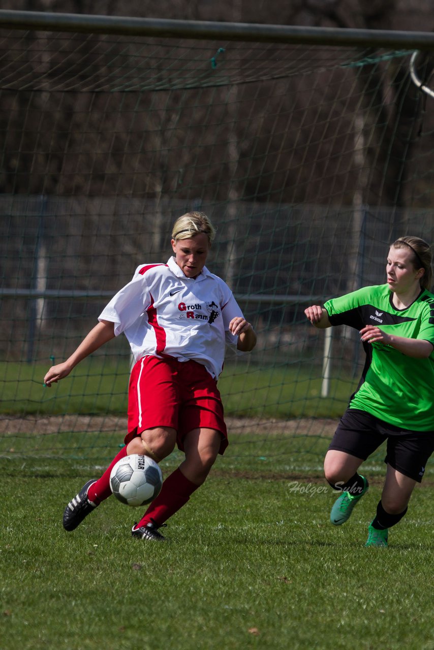 Bild 212 - Frauen Schmalfelder SV - TSV Siems : Ergebnis: 1:0